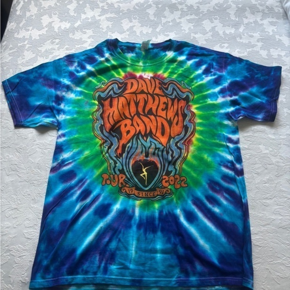 Dave Matthews Band 2022 Concert Tee Fruit of the Loom Size Large